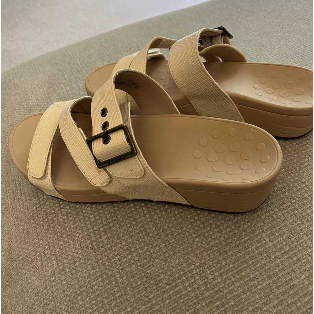 Vionic Arch Support Sandals
